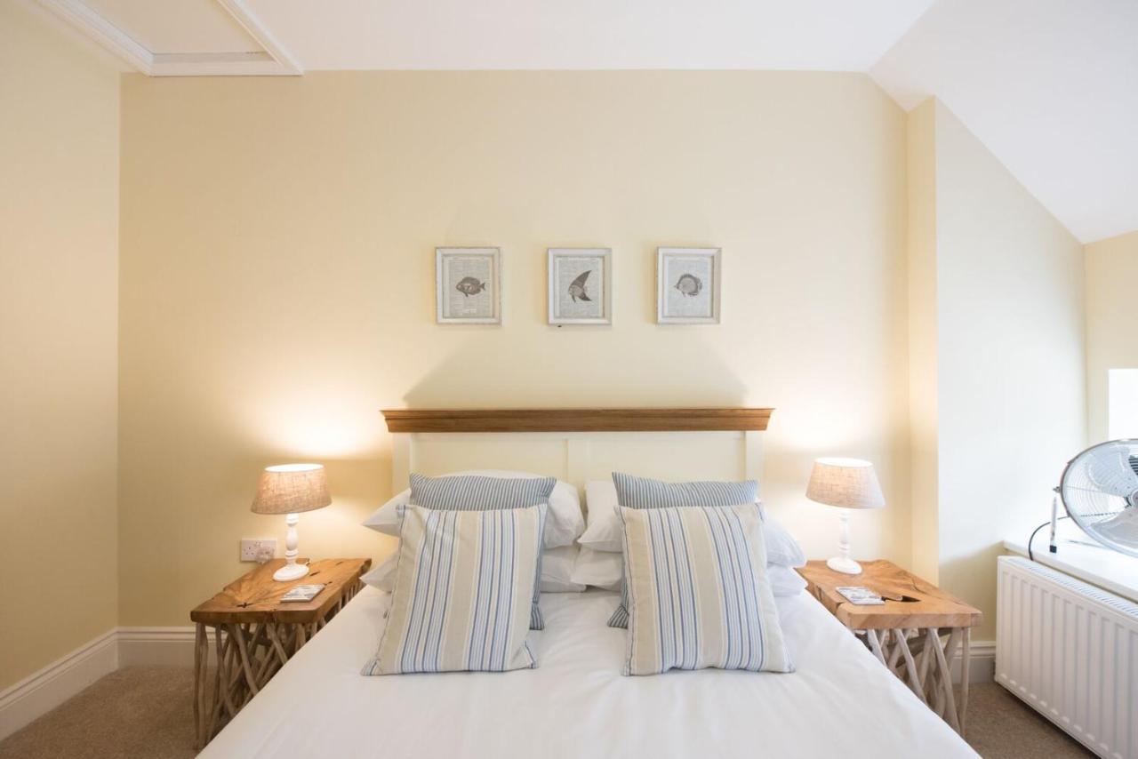 The Lodge At Broadway Broadway  Bagian luar foto