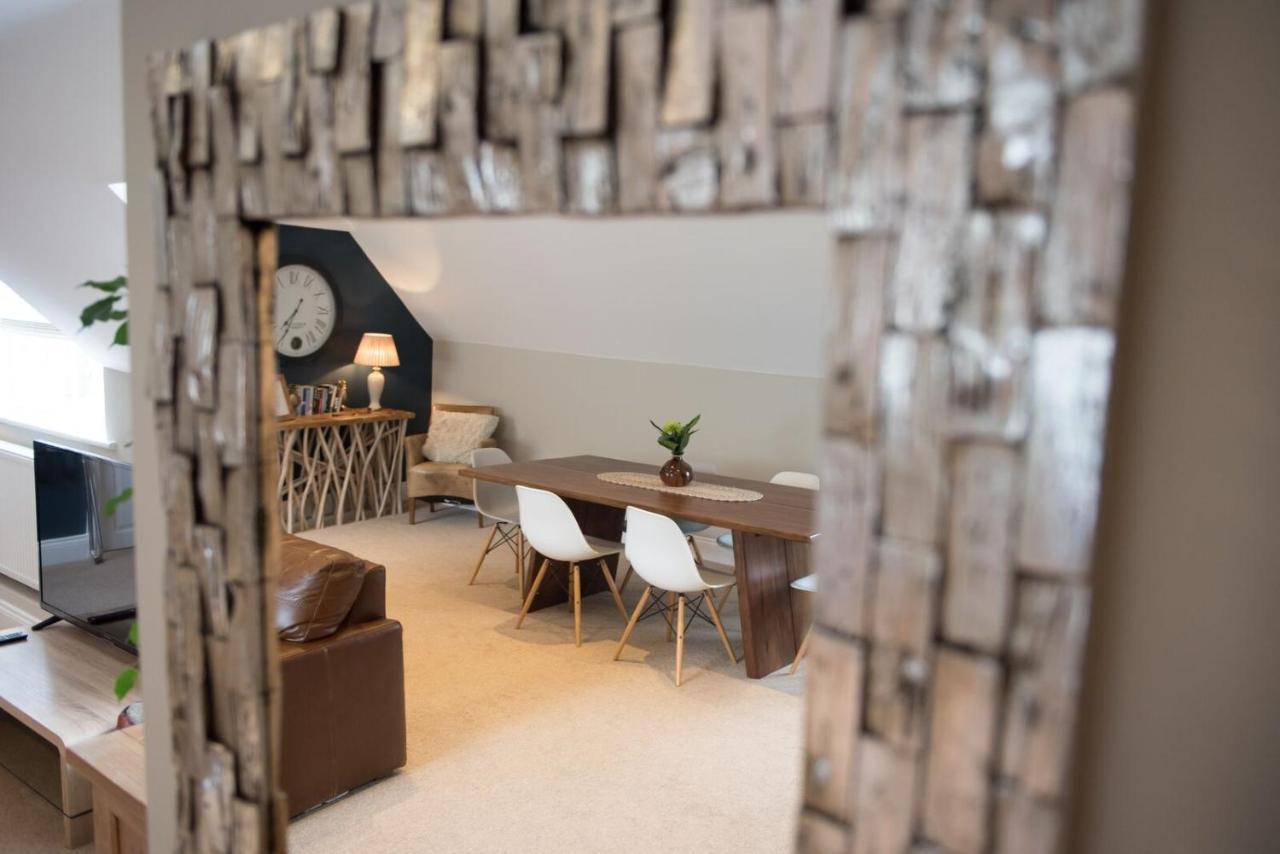 The Lodge At Broadway Broadway  Bagian luar foto